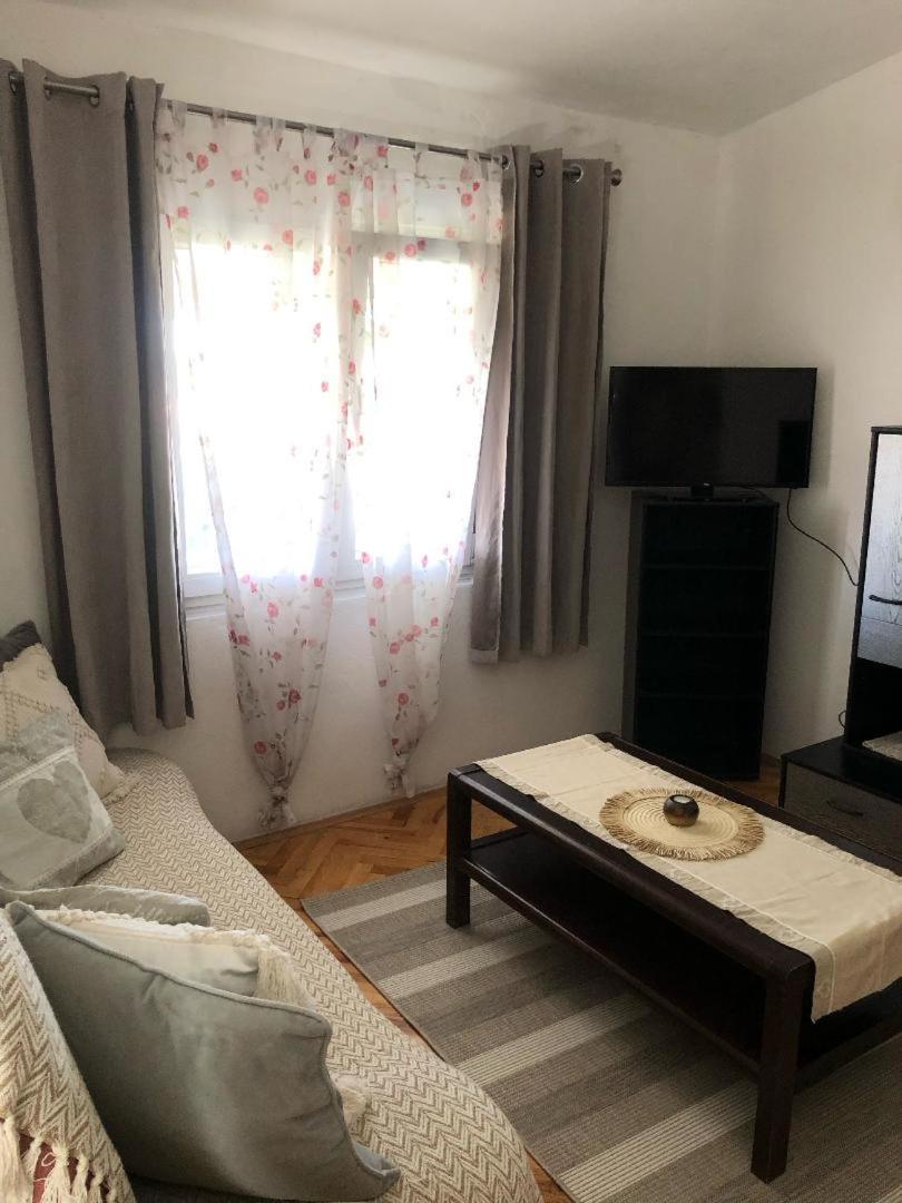 Apartman Suky Sukosan Ngoại thất bức ảnh