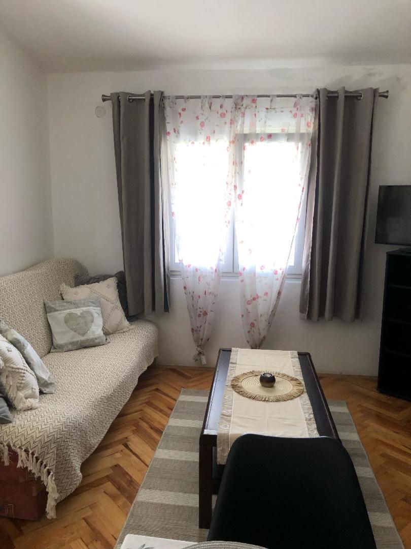 Apartman Suky Sukosan Ngoại thất bức ảnh