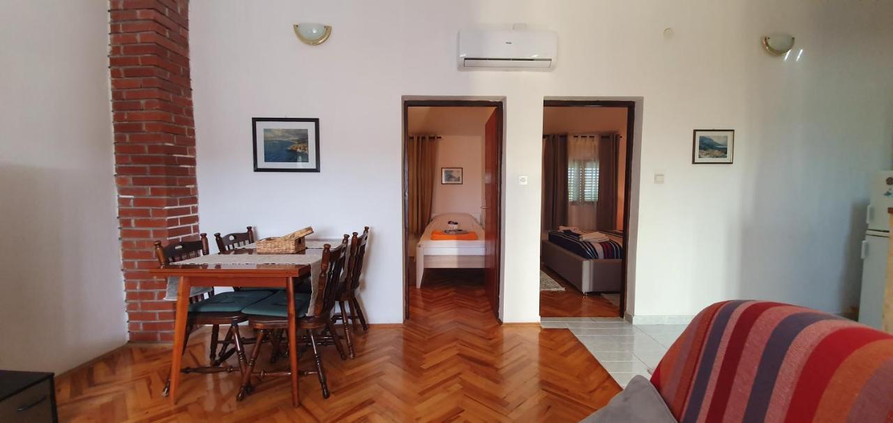 Apartman Suky Sukosan Ngoại thất bức ảnh